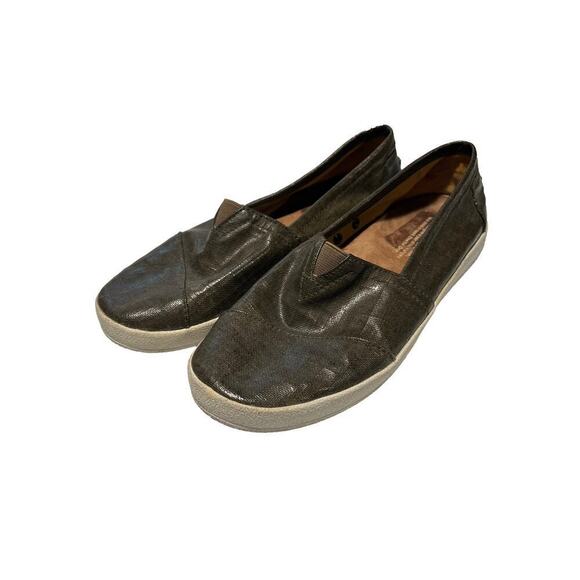 TOMS Shoes - TOMS Womens 7 Avalon Olive Green
Waxed Canvas Patent Linen Slip On Loafers